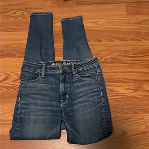 medium wash american eagle high rise jeggings